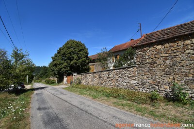 Fermette, presque 7 hectares et des sources