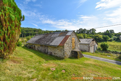 Ferme corrézienne et plus de 4 hectares