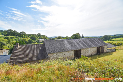 Ferme corrézienne et plus de 4 hectares