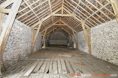 Ferme corrézienne et plus de 4 hectares