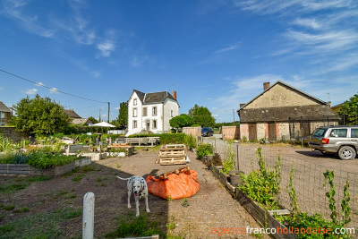 Maison bourgeoise avec grange