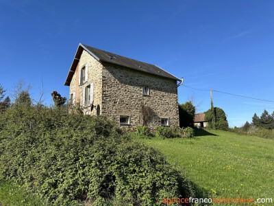 Grange avec 2 CV et maison