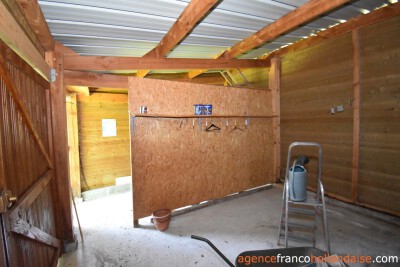 Petite maison dans un hameau