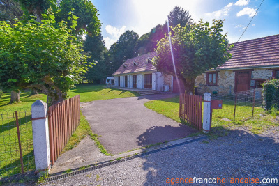 Plain-pied avec dépendances et plus de 3000m²