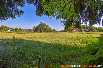 Plain-pied avec dépendances et plus de 3000m²