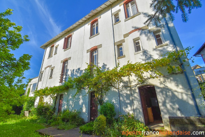 Belle maison bourgeoise avec plus de terrain