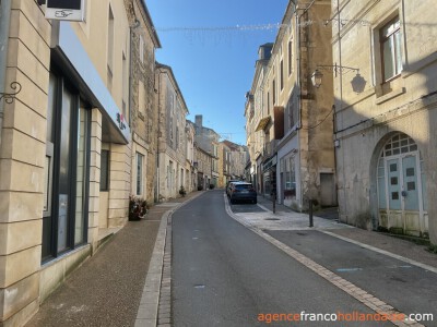 Une maison pleine d'histoires